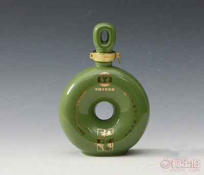 銅川封壇陶瓷酒瓶 定制藝術與實用性的完美結合